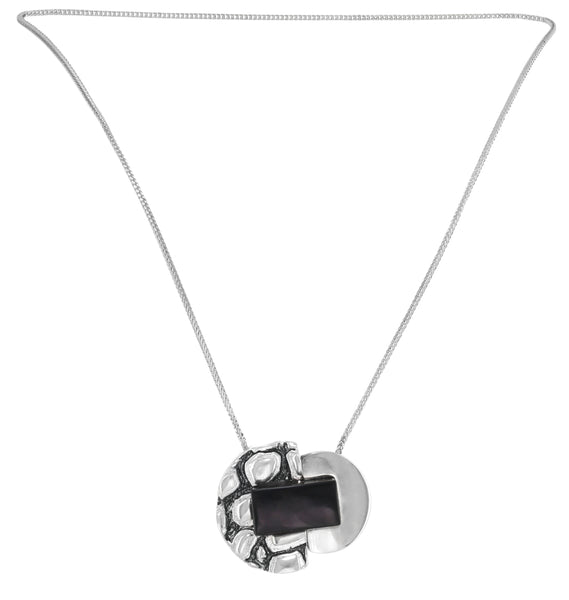 ORI TAO CHRYSLER CROCO MAGNET PENDANT NECKLACE