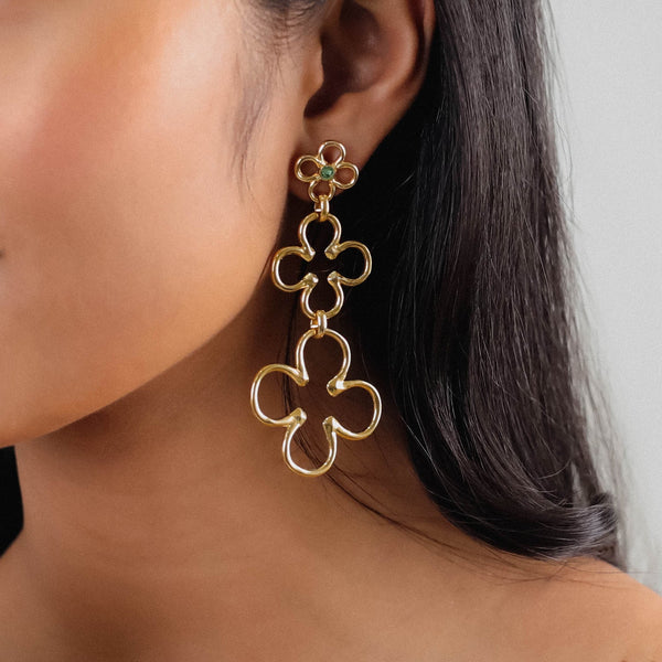 ORI TAO CLOVER 3 clovers post earrings with strass top (golden)