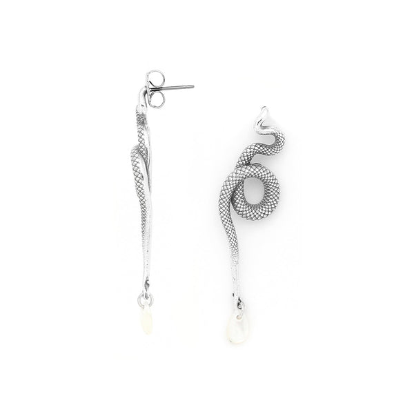 ORI TAO VENIN snake post earrings (silvered)