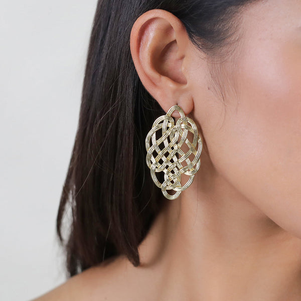 ORI TAO SHINOMOKI XL golden post earrings