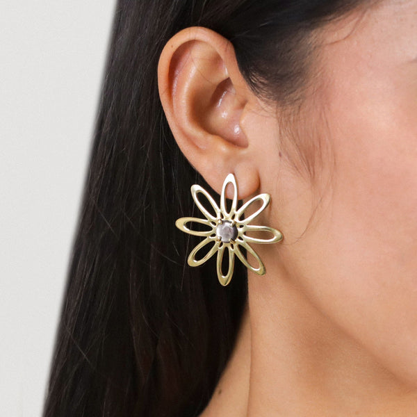 ORI TAO BLOOM golden flower post earrings with black lip cab