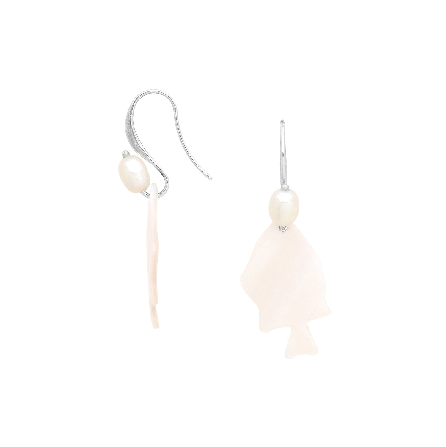 NATURE BIJOUX LES CYCLADES  shell fish hook earrings