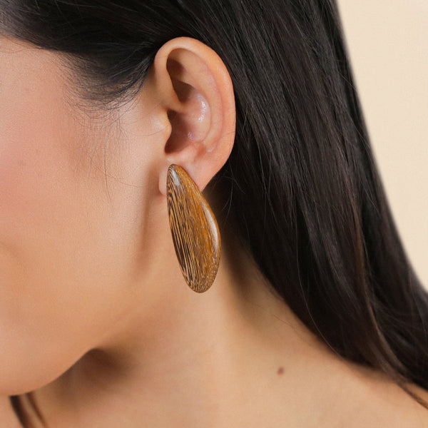 NATURE BIJOUX KOMODO simple robles post earrings