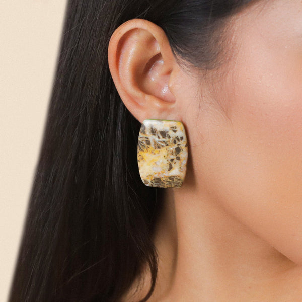 NATURE BIJOUX KOMODO simple rectangular post earrings