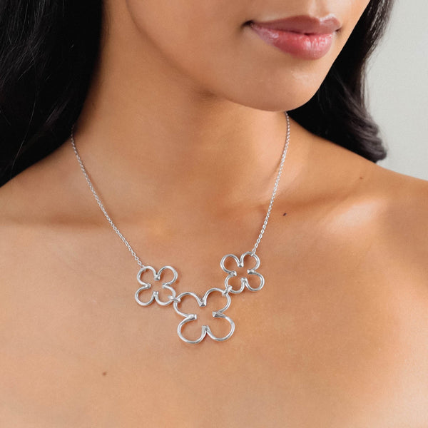 ORI TAO CLOVER 5 clovers necklace (silvered)